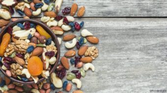 How to pick healthy snacks that won't derail your diet_0.jpg