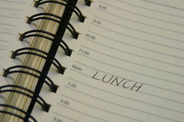 do-you-eat-on-a-schedule